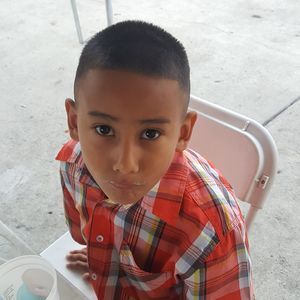 Meet your Posher, Victor